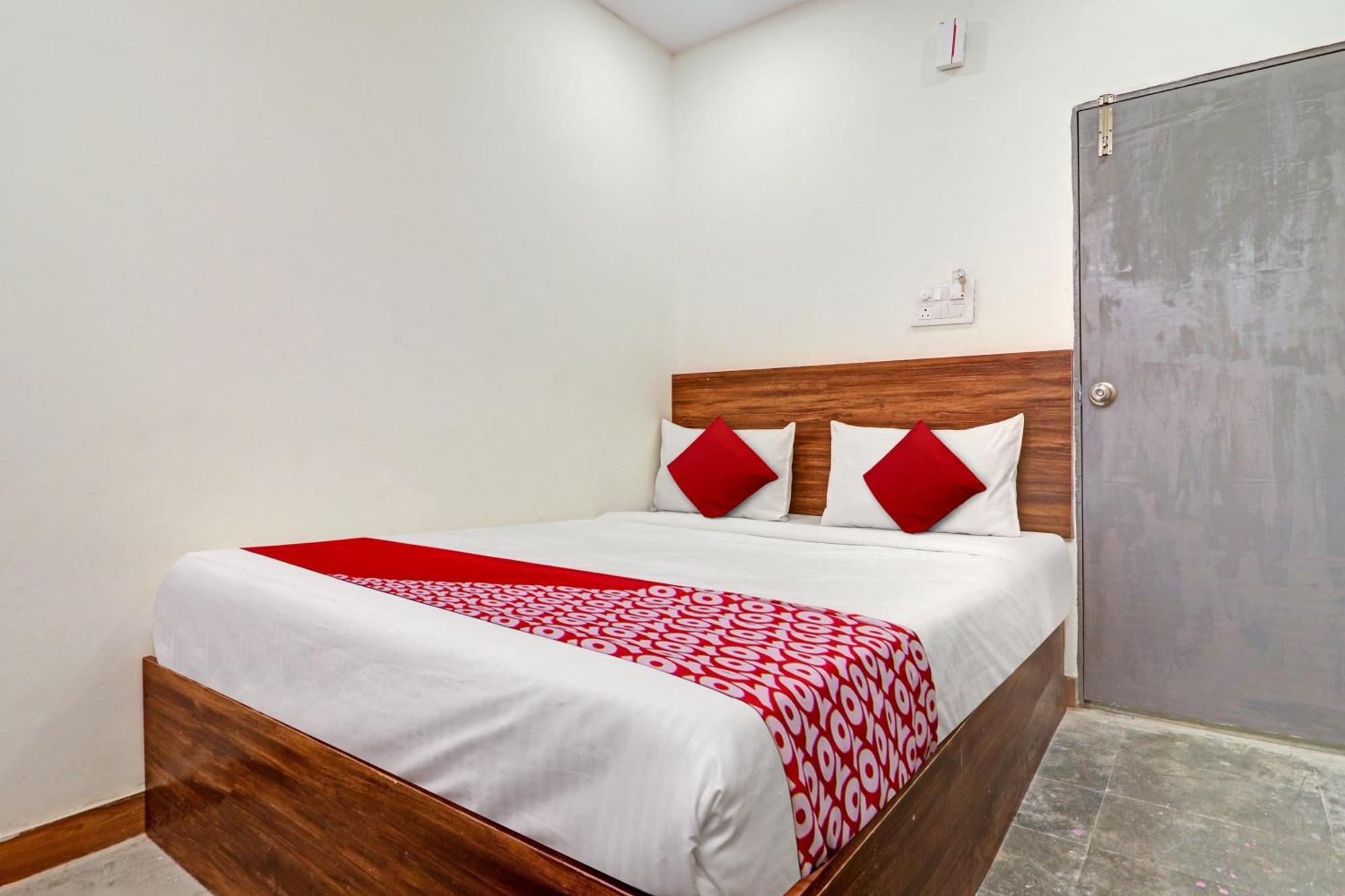 Hotel O Lavish Stay Sururnagar Екстер'єр фото
